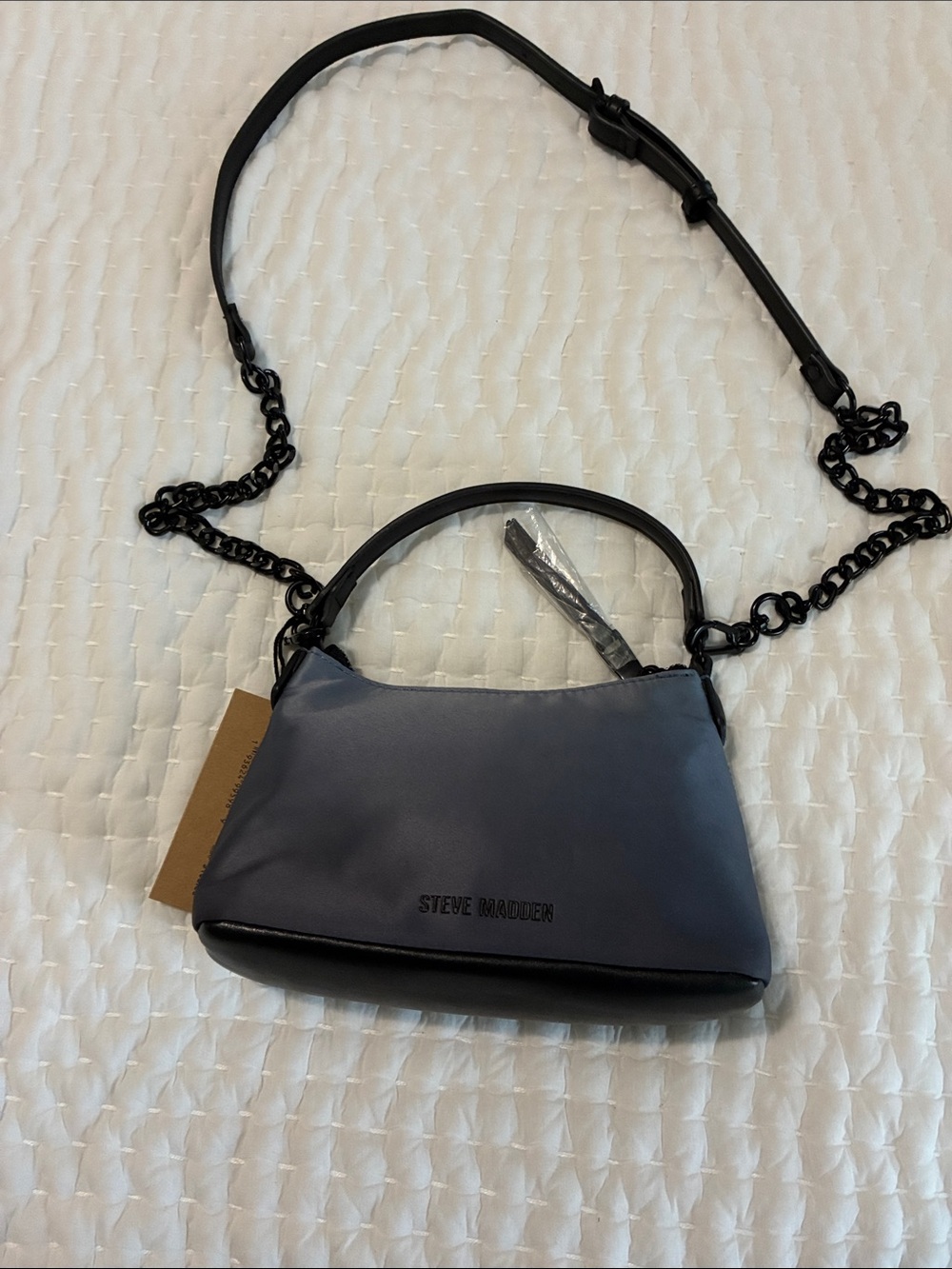 Steve Madden Bbabs Navy and Black Chain Strap shoulder bag NWT